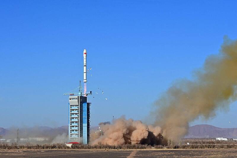 安全风险高！美示警盟友：勿使用中国卫星服务（图） - 1