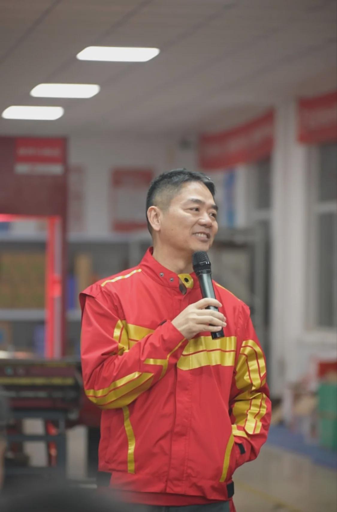 刘强东“火锅讲话”全文:送了几单外卖后深感辛苦(图) - 1