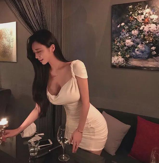 【美女】90后“美女试睡员”身材太惹火：36E、俏臀，真绝（组图） - 4