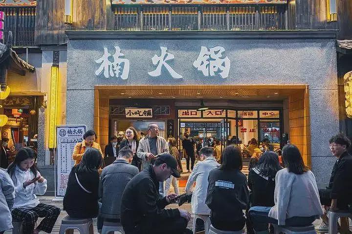 倒闭30万家!人去楼空,又一网红火锅凉了?曾一天排队1000桌(组图) - 10