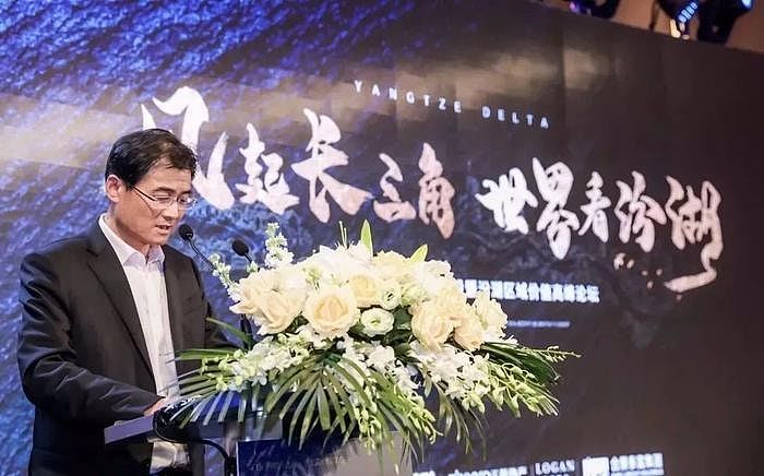 “电梯大王”王友林逝世!500元机器创53亿王国,曾打造水晶电梯(组图) - 2