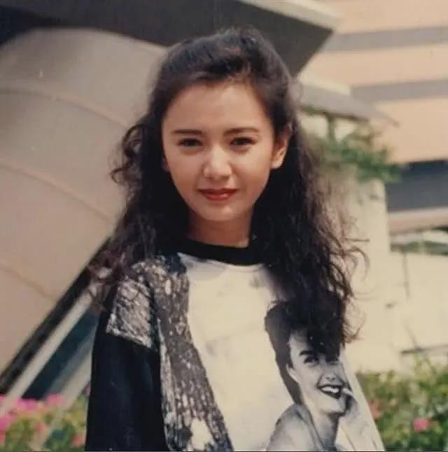曾华倩与梁朝伟同居6年分手，独自抚养儿子，如今儿子是她骄傲（组图） - 4