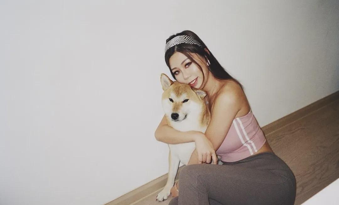 香港美女网红全裸惨死！被砍几十刀，染红整个床，凶手竟是…（组图） - 18