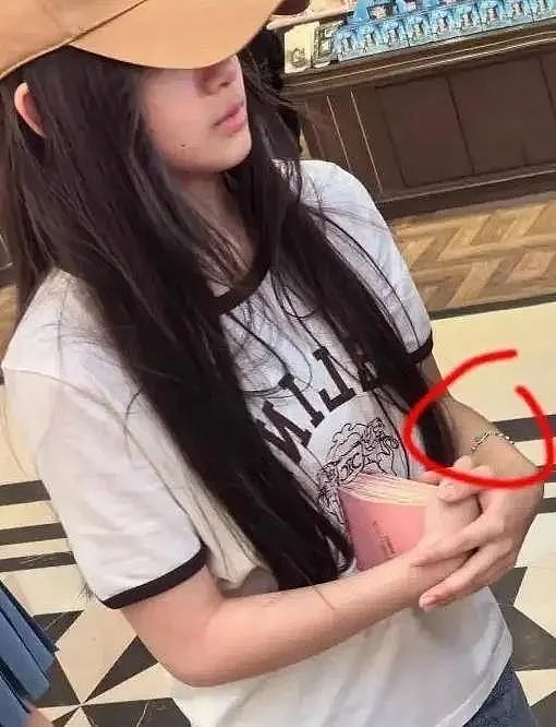 大S女儿在北京露面，素颜特别像大S（组图） - 4