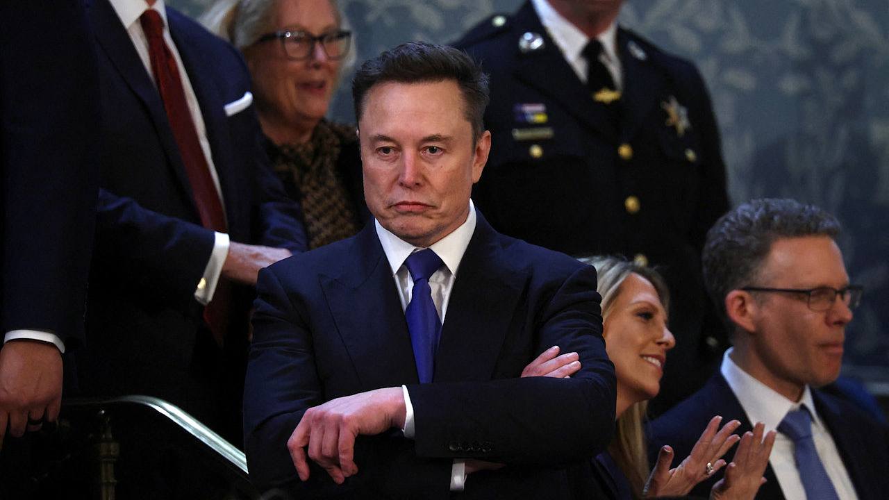 马斯克:中国稀土出口管制影响Tesla Optimus机械人生产(图) - 1