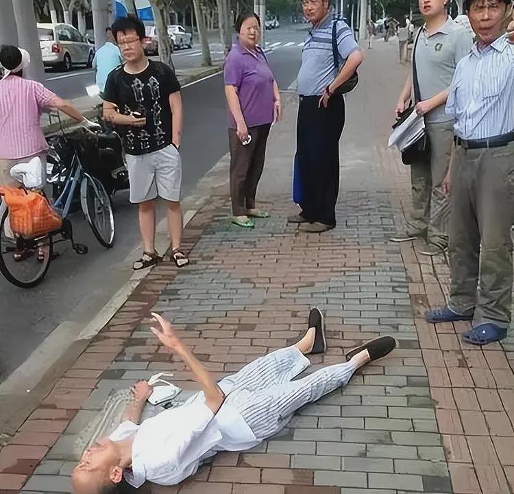 广东两男童溺水致死，监控曝光路人见死不救，网友一边倒：不敢救（视频/组图） - 20