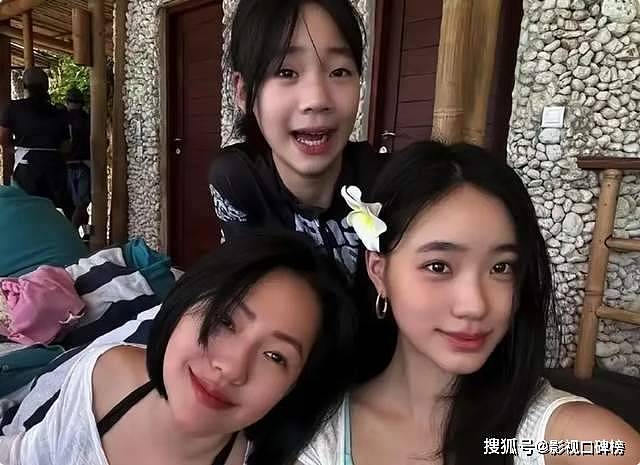 S妈发文向网友求助，小S二女儿晒英国游玩美照..（组图） - 14