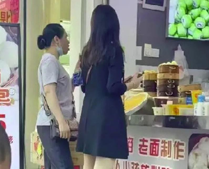 街头“仙气长腿美女”疯传！背影劲迷人，正脸曝光超震撼：心碎了（组图） - 2