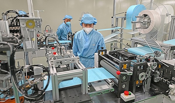 “就算加100%关税，中国口罩也比美国货便宜”（图） - 2