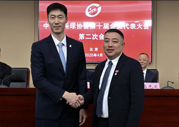 刘国梁辞去中国乒协主席,网友热评(图) - 2