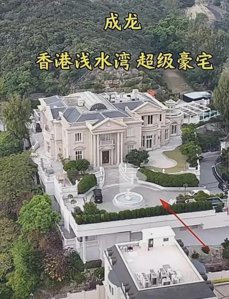 71岁成龙在四川买房，到楼盘监督装修，看起来很疲惫，苍老了好多（组图） - 7