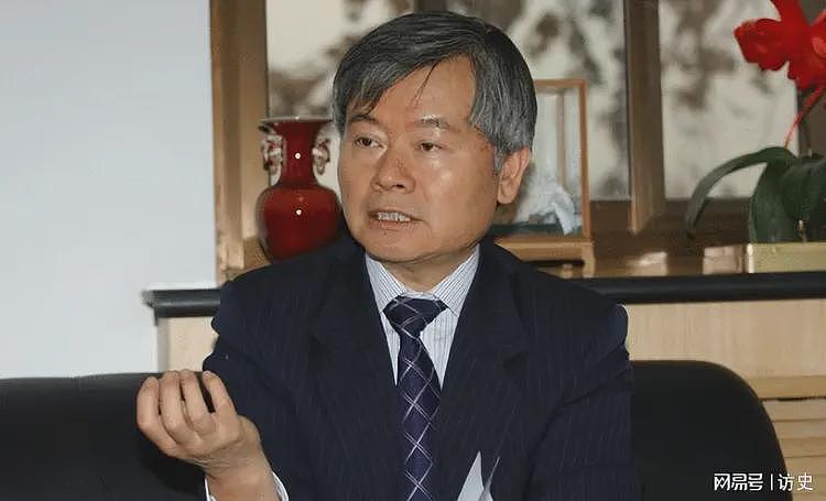 为何以前五一放7天,现在却改成五天还得调休,原来都是他的建议(组图) - 9