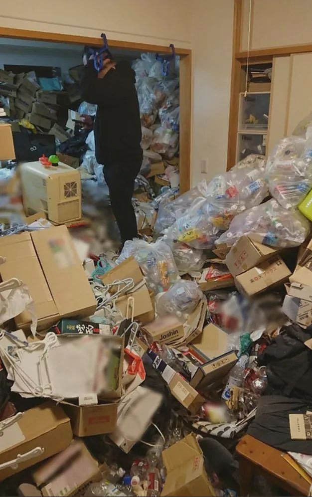 日本40岁男子年收2000万突然失业，高级塔楼被迫卖掉，回老家被父母骂：死了算了！（组图） - 7