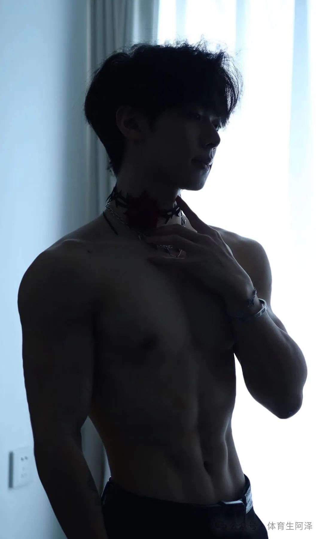 【帅哥】188顶级男模诱惑大片，八块腹肌堪称搓衣板，饱满胸肌别太诱惑...（组图） - 13