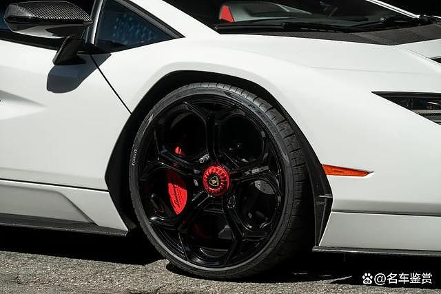 【汽车】每周超跑系列:2022 兰博基尼Countach LPI 800-4(组图) - 17