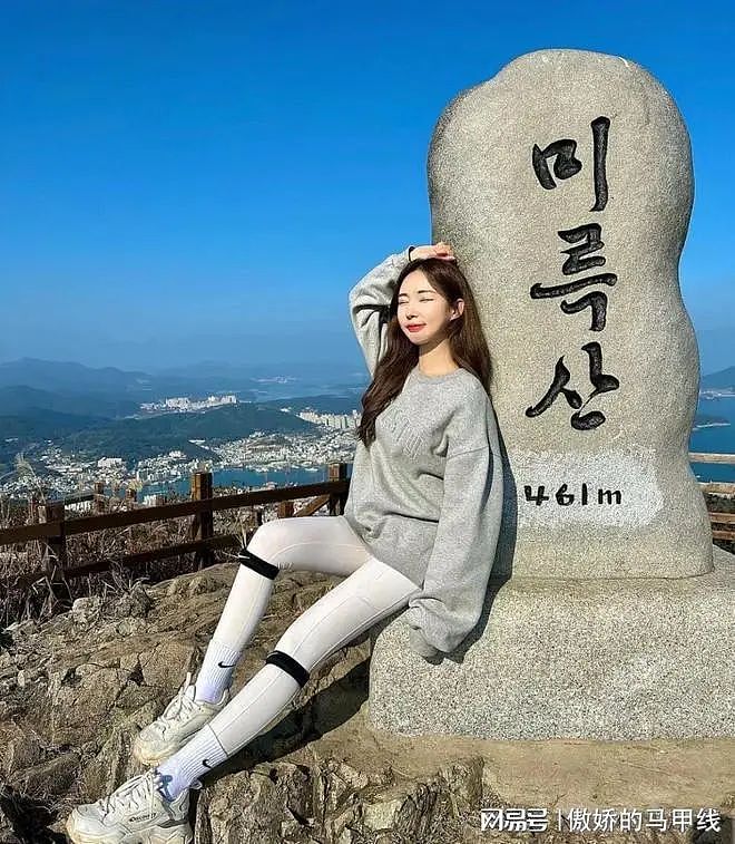 【美女】肤白如雪曲线撩人，极品身材的小姐姐，做你女盆友几点回家？（组图） - 29