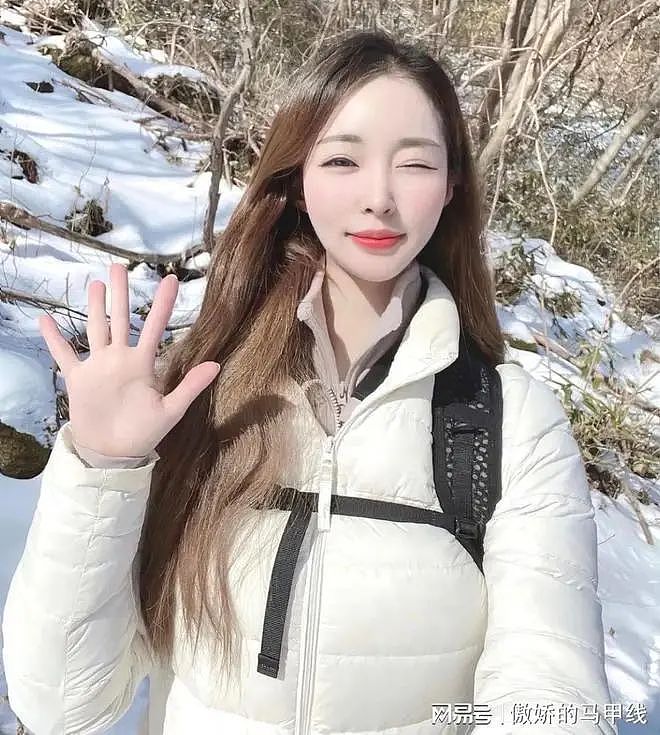 【美女】肤白如雪曲线撩人，极品身材的小姐姐，做你女盆友几点回家？（组图） - 2