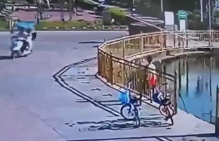 广东两男童溺水致死，监控曝光路人见死不救，网友一边倒：不敢救（视频/组图） - 14