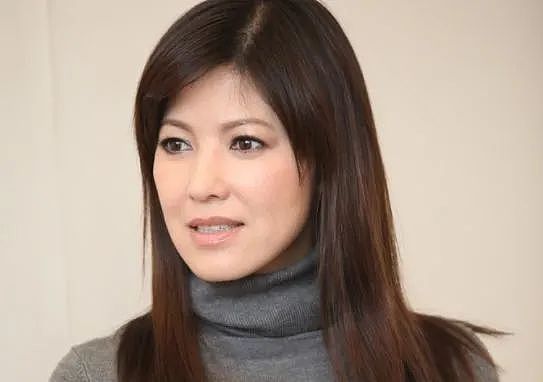 正式宣布复出？飞车捉奸、小三上位、重金求子，为爱情没底线？（组图） - 20