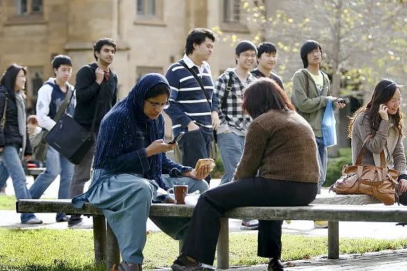 一个人带来一支队伍，澳洲被印度人搞怕了（组图） - 3