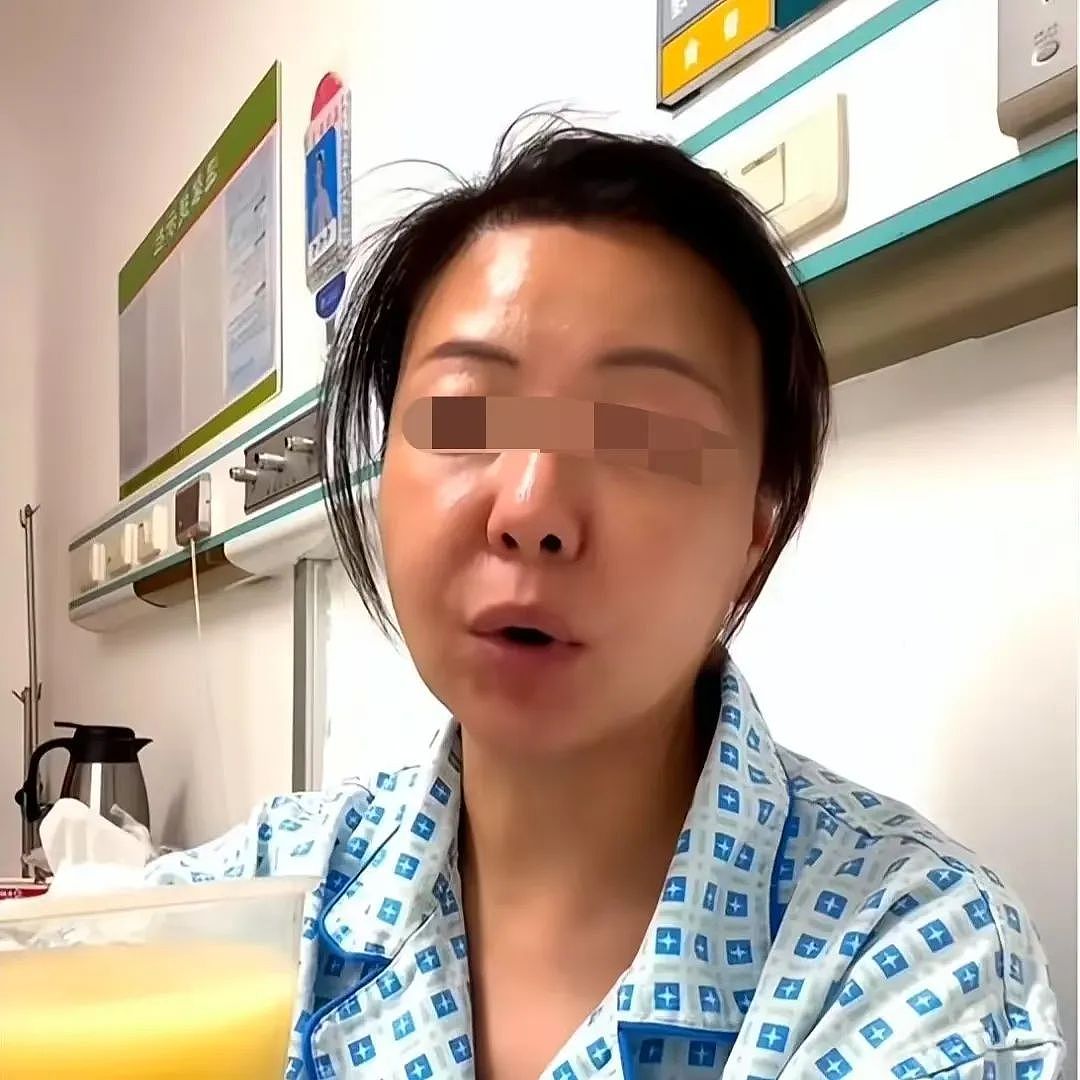 51岁北京富婆爱上小19岁和尚,怒砸500万不求回报这原因太魔幻(组图) - 1