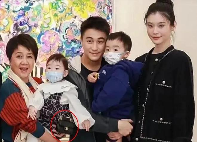 郭晶晶8岁大女儿在内地过生日,是霍家长房长孙女,比妈妈还漂亮(组图) - 20