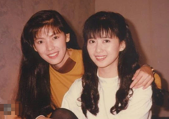正式宣布复出？飞车捉奸、小三上位、重金求子，为爱情没底线？（组图） - 5