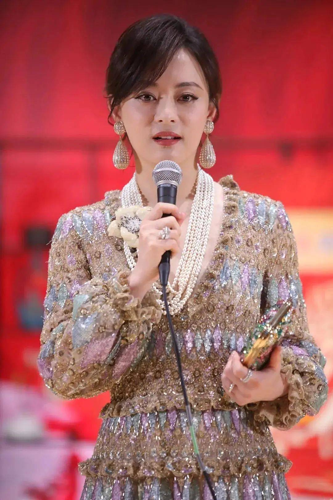 看了42岁孙俪的近照，才知道中老年女星的“尴尬”（组图） - 11
