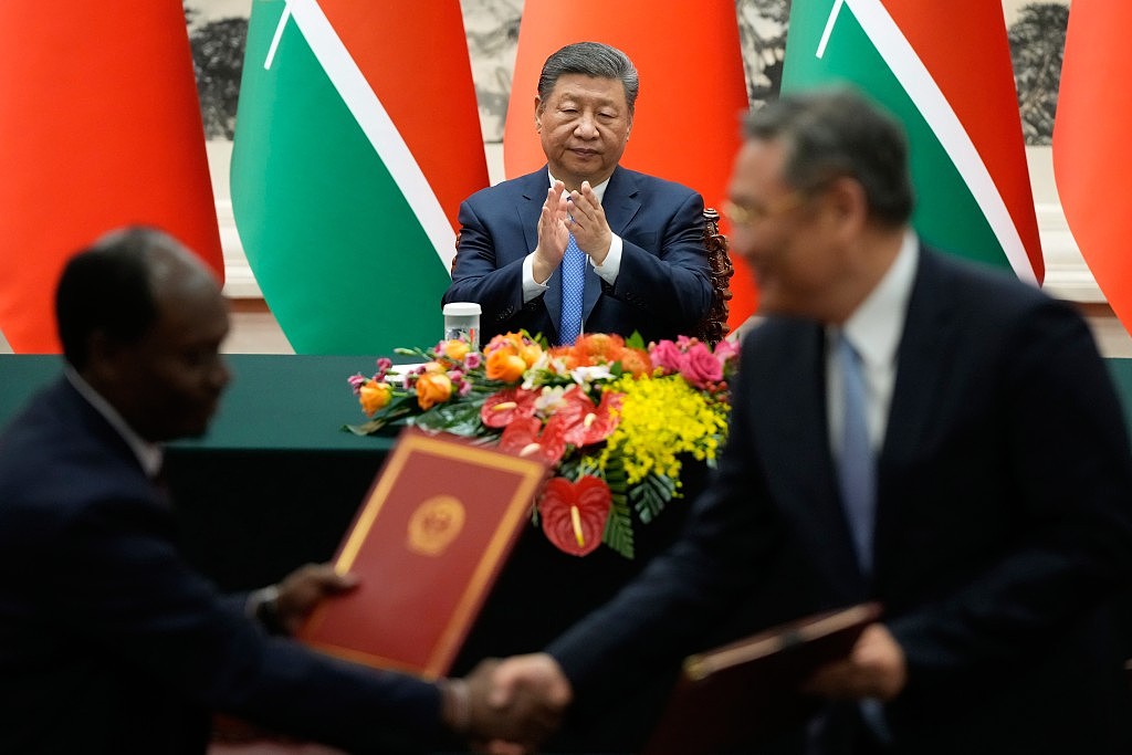 连续两天谈关税！中国领导人：不惹事也不怕事（组图） - 2