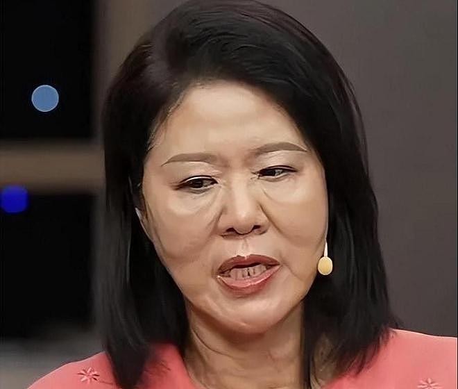 从“铁榔头”到“整容狂魔”，64岁医美失败的郎平，近况大有反转（组图） - 16