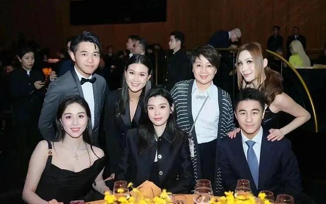 赌王四太又一店铺出租,月赚40万,4百亿身家奚梦瑶成大赢家(组图) - 18