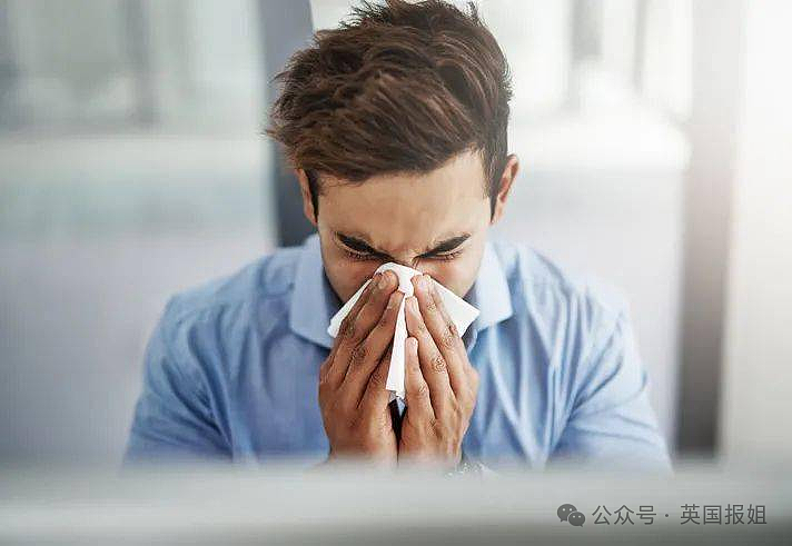 英男子左耳剧痛多年差点失聪,睡一觉竟抠出“包浆”玩具零件!医生:藏了20几年(组图) - 9