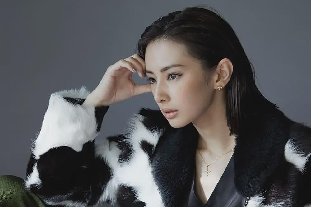 日本第一美女素颜照曝光!网友震惊:您哪位?(组图) - 10