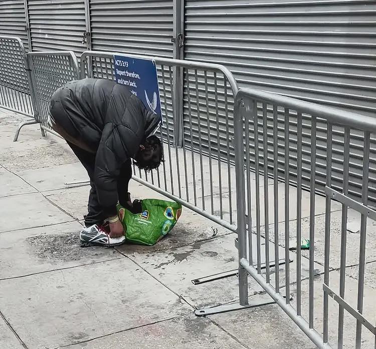 千万网红去美国“僵尸城”，因一举动被当街殴打，报警反被割韭菜（视频/组图） - 6