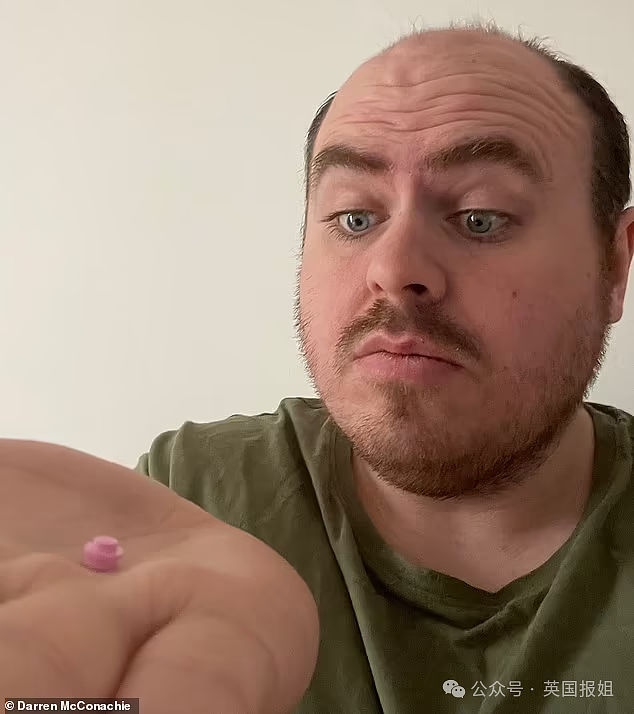 英男子左耳剧痛多年差点失聪,睡一觉竟抠出“包浆”玩具零件!医生:藏了20几年(组图) - 4