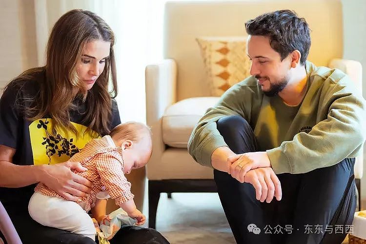 最美太子妃带8个月萌娃公务,生完光速恢复,她的联姻充满动荡和辛苦?(组图) - 19