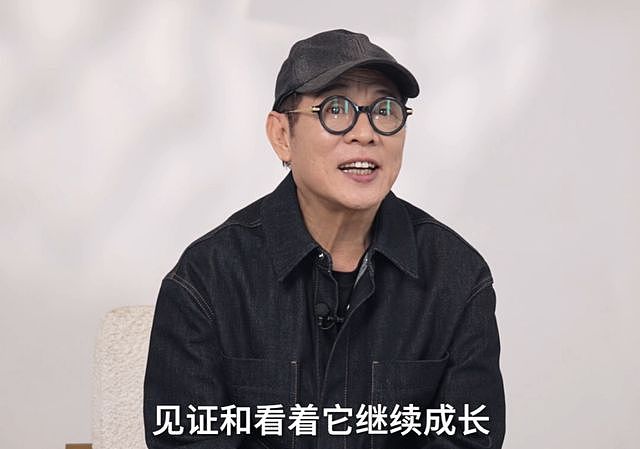 62岁李连杰生日当天更新动态：计划脱离壹基金所有公职（组图） - 2
