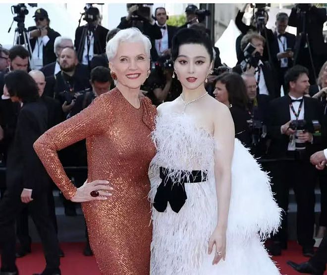 曝光！被封杀6年，范冰冰身边亲密男人身份被扒，已不离不弃20年（组图） - 6
