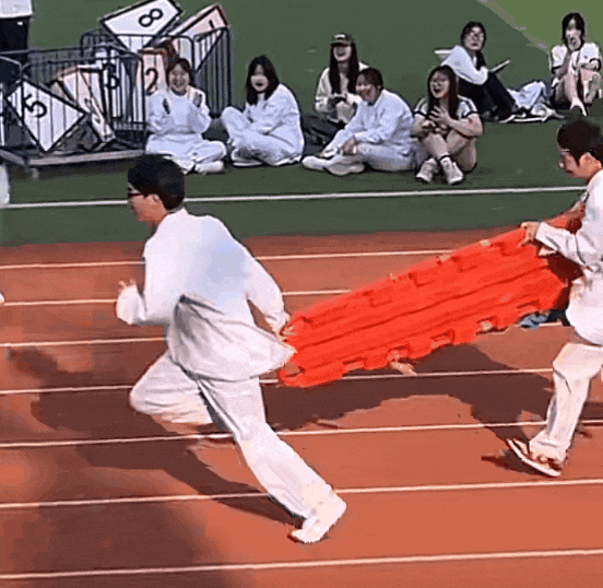 【爆笑】“分手后前男友染上霸总综合征?”哈哈哈哈哈适合去演短剧(组图) - 99