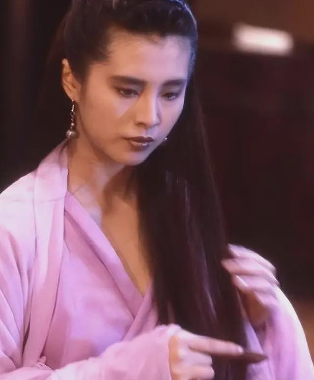 时隔多年终于回国，美人迟暮的王祖贤，让我看到人生的另一种可能（组图） - 7
