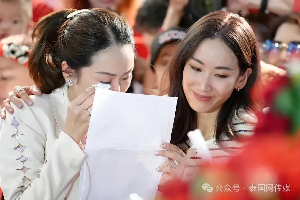 泰国总理住院后,他立即发起“撤职总理,解散内阁”(组图) - 20
