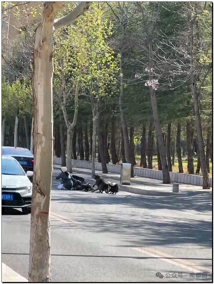 超火爆网红日式“搏斗”spa被封!现场抓获多名男女选手(组图) - 39