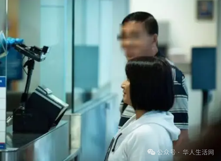 还能回国吗？华人夫妻持绿卡离境“三周”，被海关警告（组图） - 3