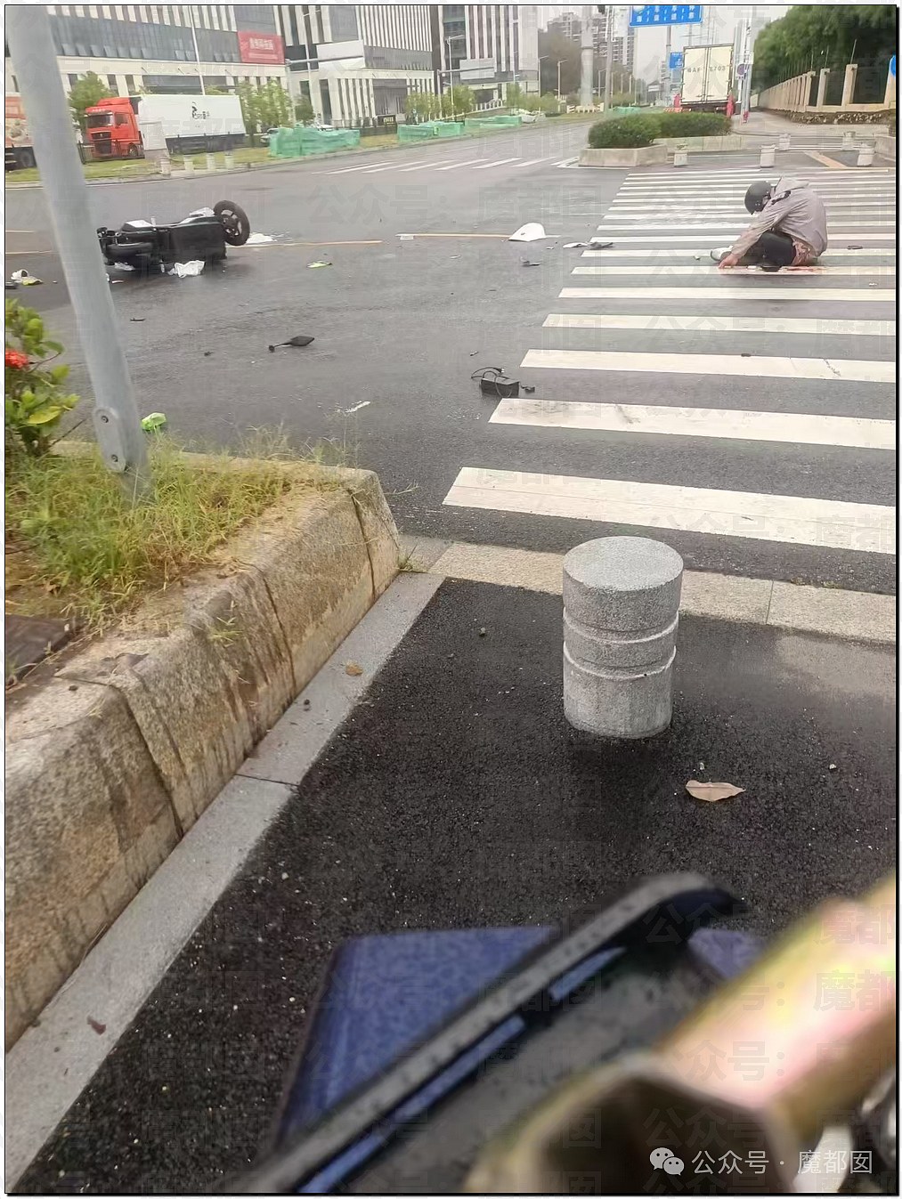 超火爆网红日式“搏斗”spa被封!现场抓获多名男女选手(组图) - 23