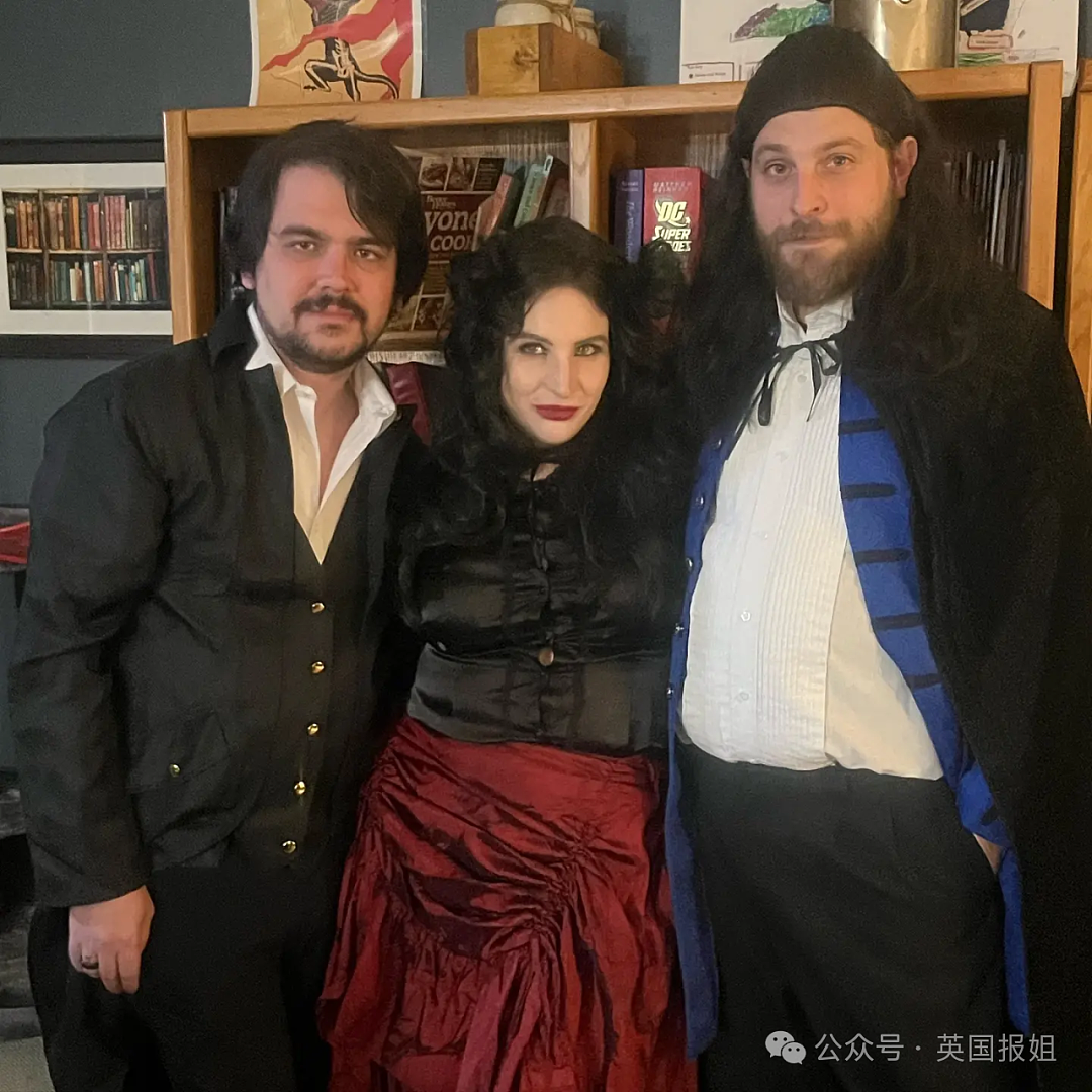 美国30岁网红“娶”5个老婆生了11娃！自曝能同时满足所有人超幸福，网友：怪忙的…（组图） - 24