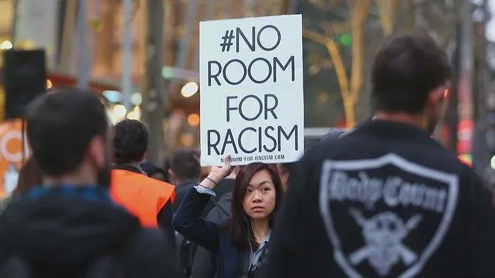 澳洲网友灵魂拷问：华人叫我们“土澳”算不算歧视？（组图） - 1