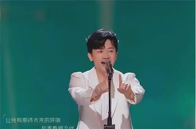 苏有朋变成了“苏阿姨”，与早年清爽形象反差极大，网友辣评：辣眼睛（组图） - 32