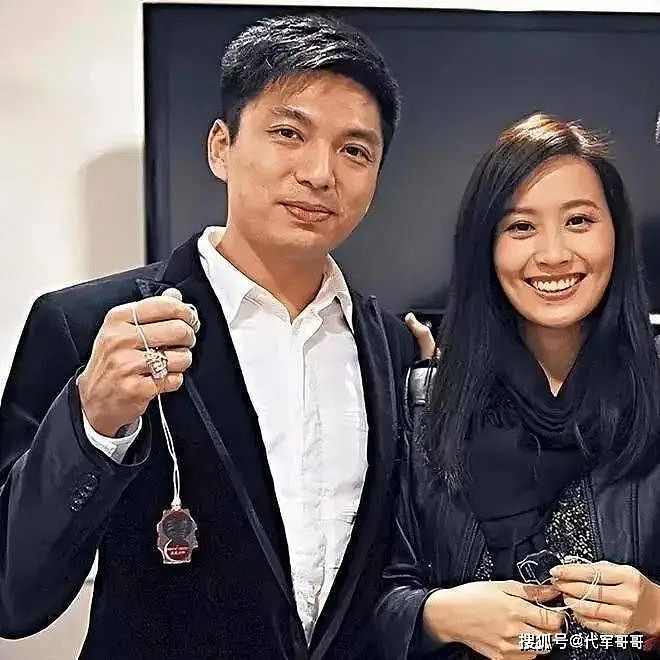 43岁的她，从TVB花旦到好莱坞影星，儿女双全活成人生赢家（组图） - 5