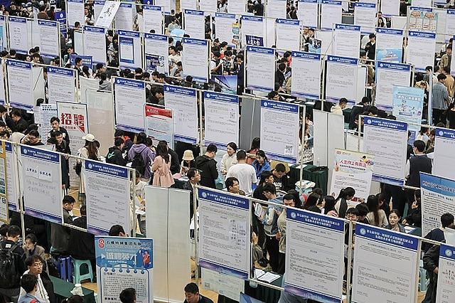 中央政治局会议提“经贸斗争”！官媒解读：反映对形势严峻性判断（组图） - 2