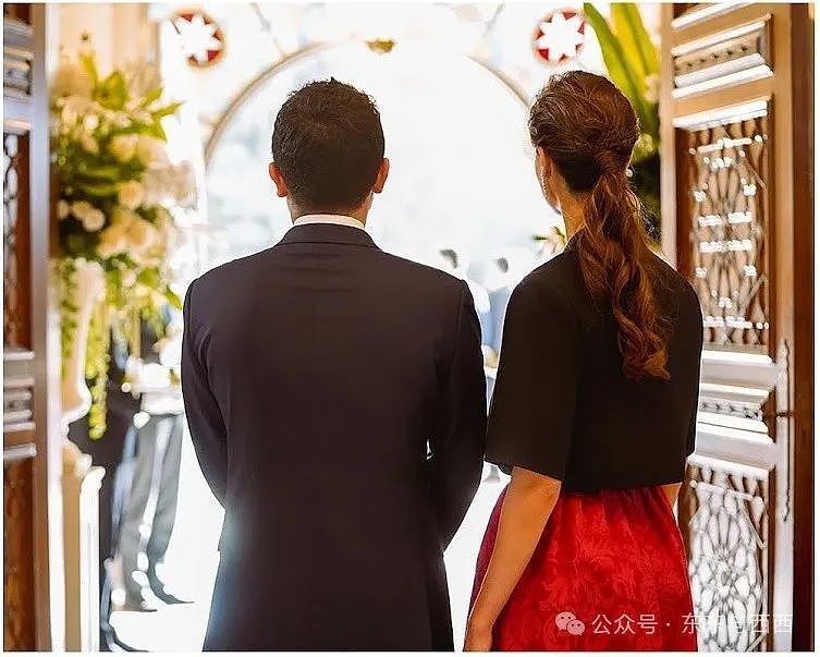 最美太子妃带8个月萌娃公务,生完光速恢复,她的联姻充满动荡和辛苦?(组图) - 41